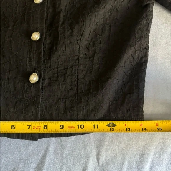 Zara Elegant Black Buttoned Top - Picture 5 of 5